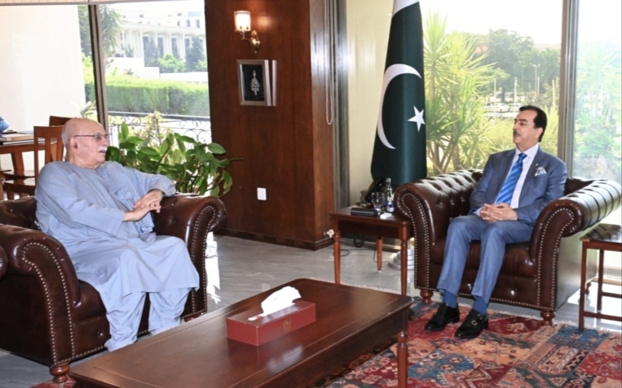 Leader of Opposition National Assembly Calls on Chairman Senate